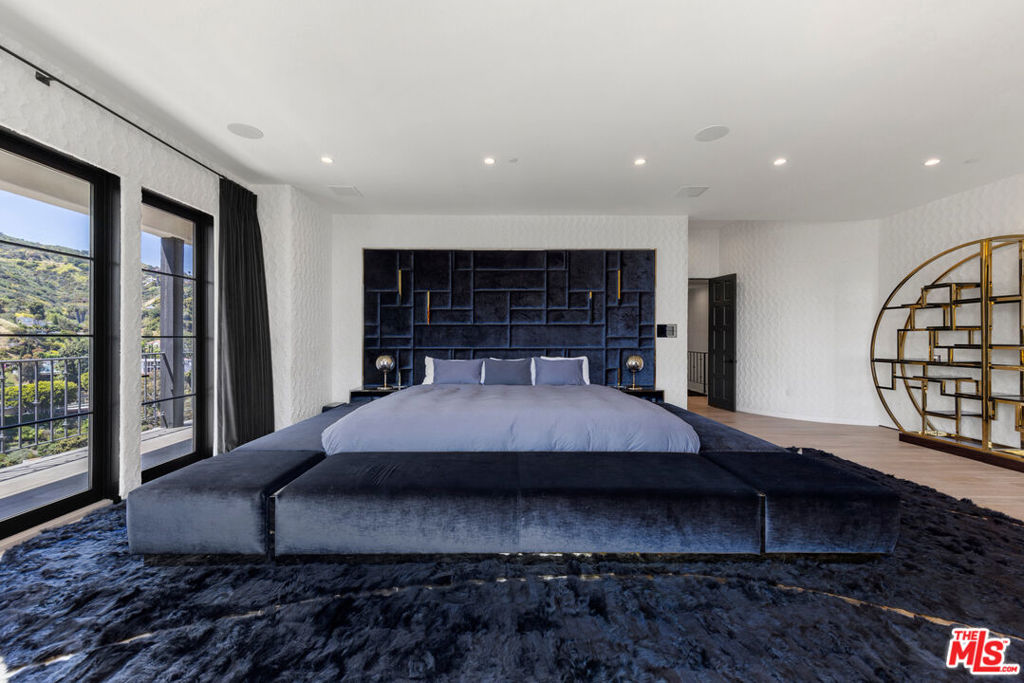 2165 Castilian Drive