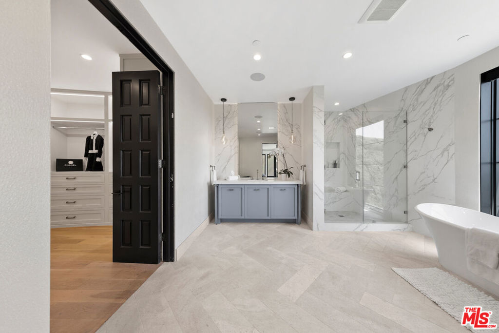 2165 Castilian Drive