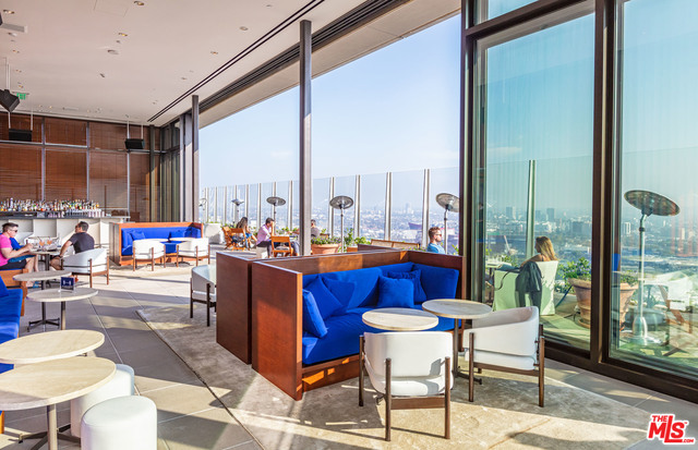 9040 W SUNSET Boulevard 1203