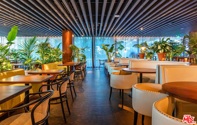 9040 W SUNSET Boulevard 1203