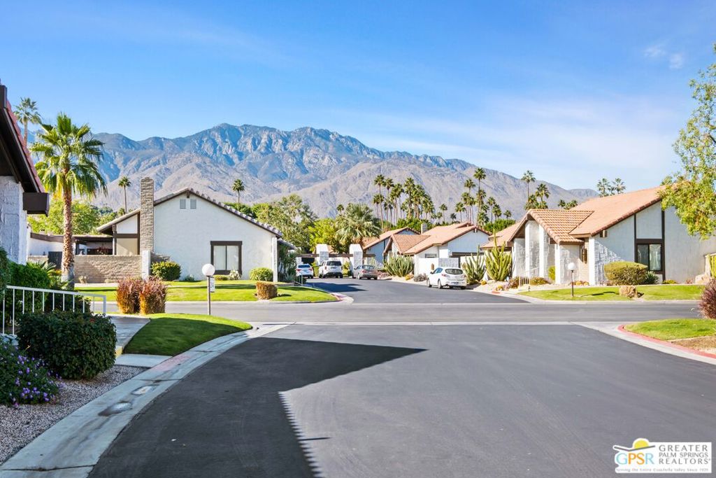 2365 E Miramonte Circle Unit: E