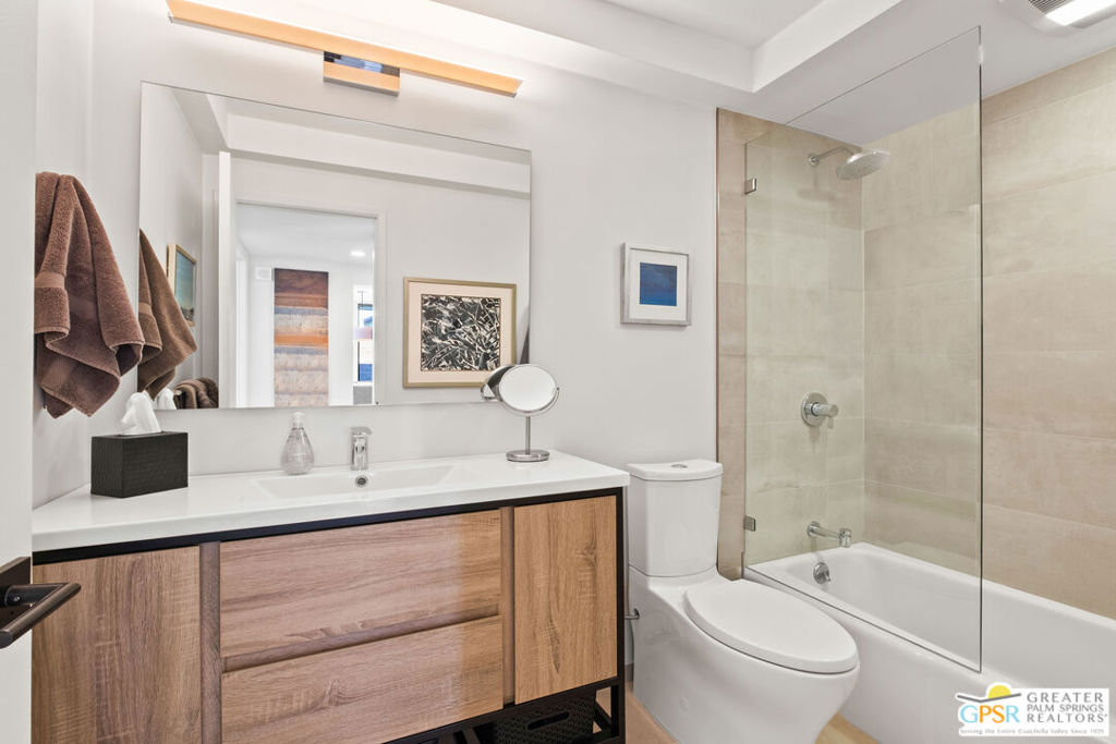 2365 E Miramonte Circle Unit: E