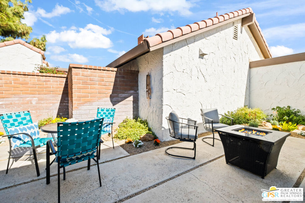 2365 E Miramonte Circle Unit: E