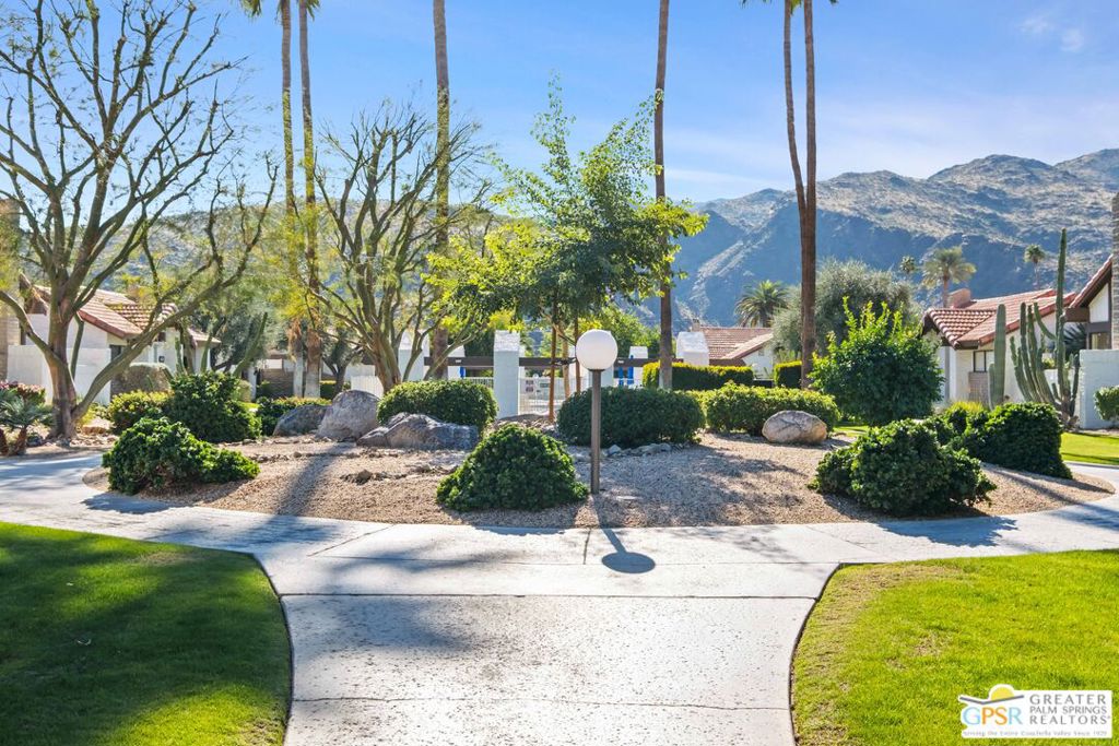 2365 E Miramonte Circle Unit: E