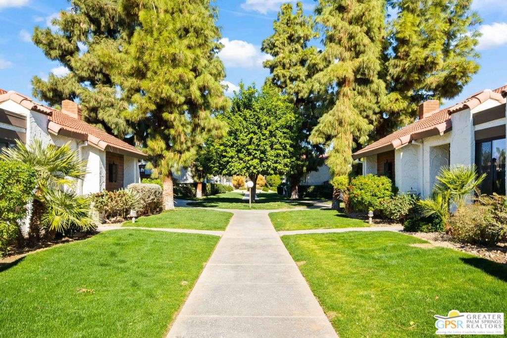 2365 E Miramonte Circle Unit: E