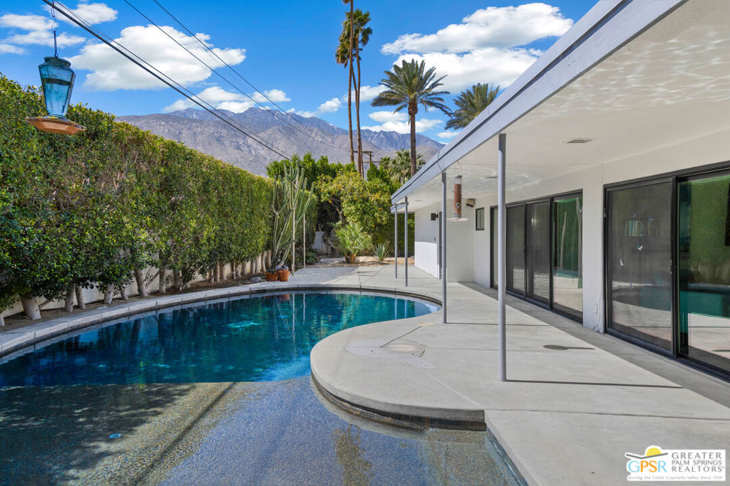 1139 Pasatiempo Road