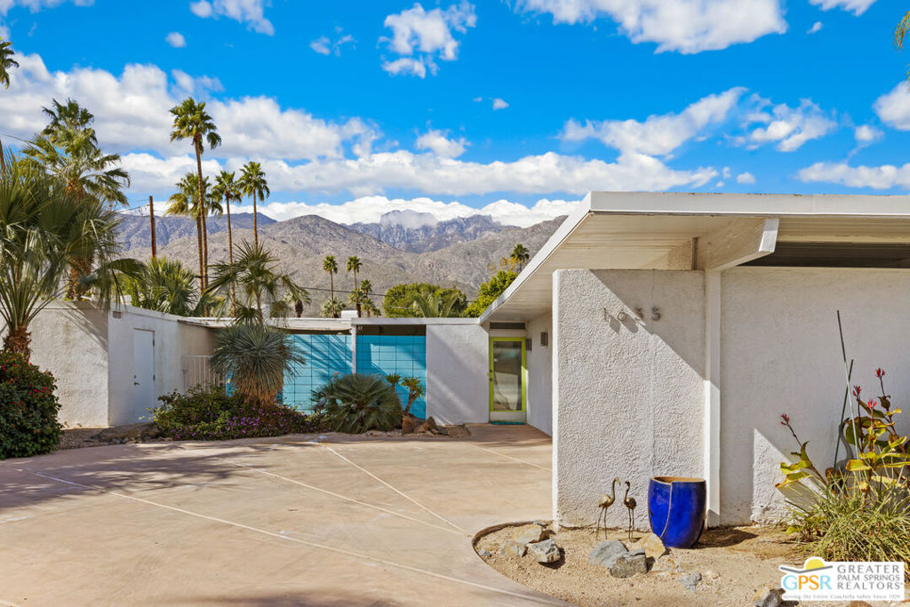 1635 Palm Tree Drive