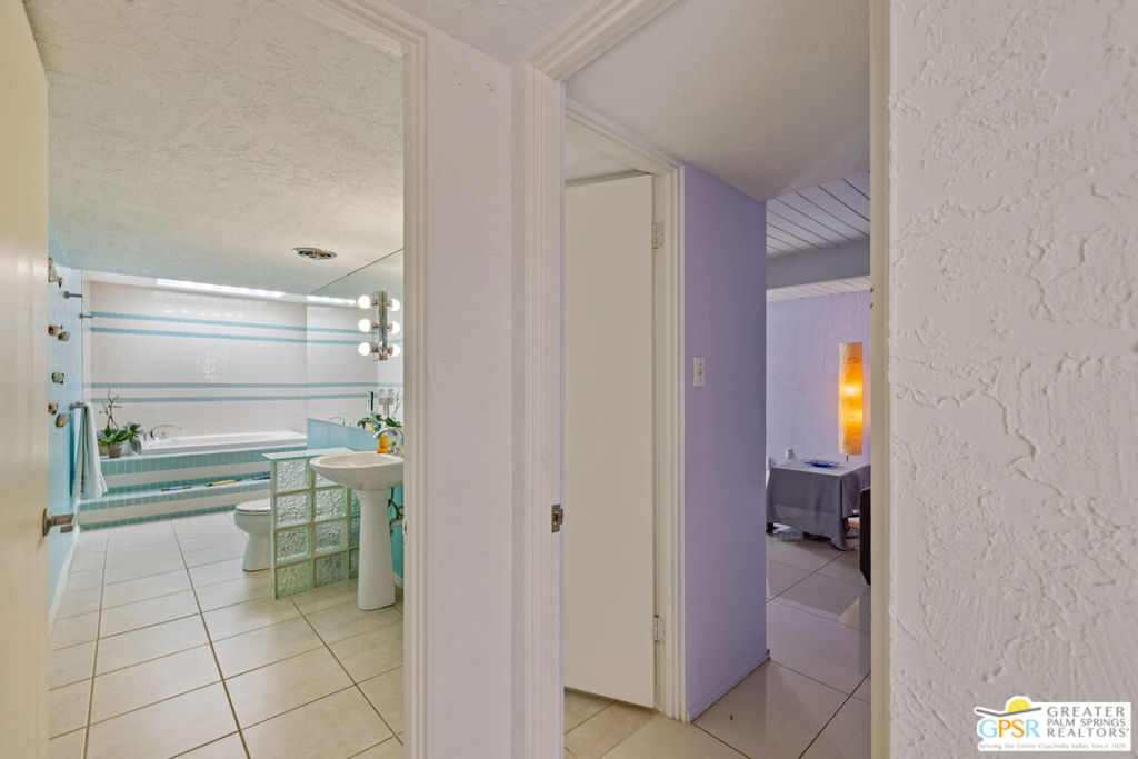 1635 Palm Tree Drive