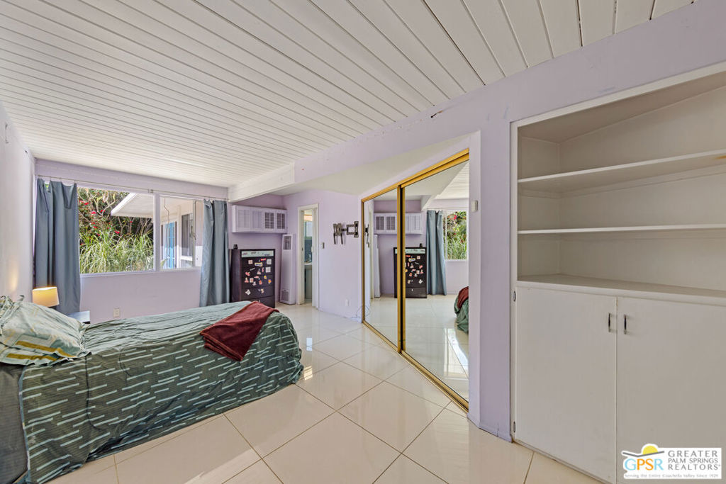 1635 Palm Tree Drive