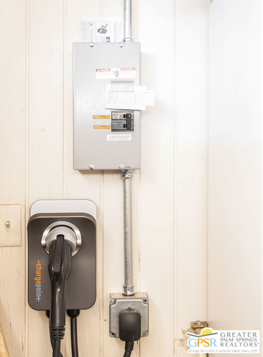 1635 Palm Tree Drive