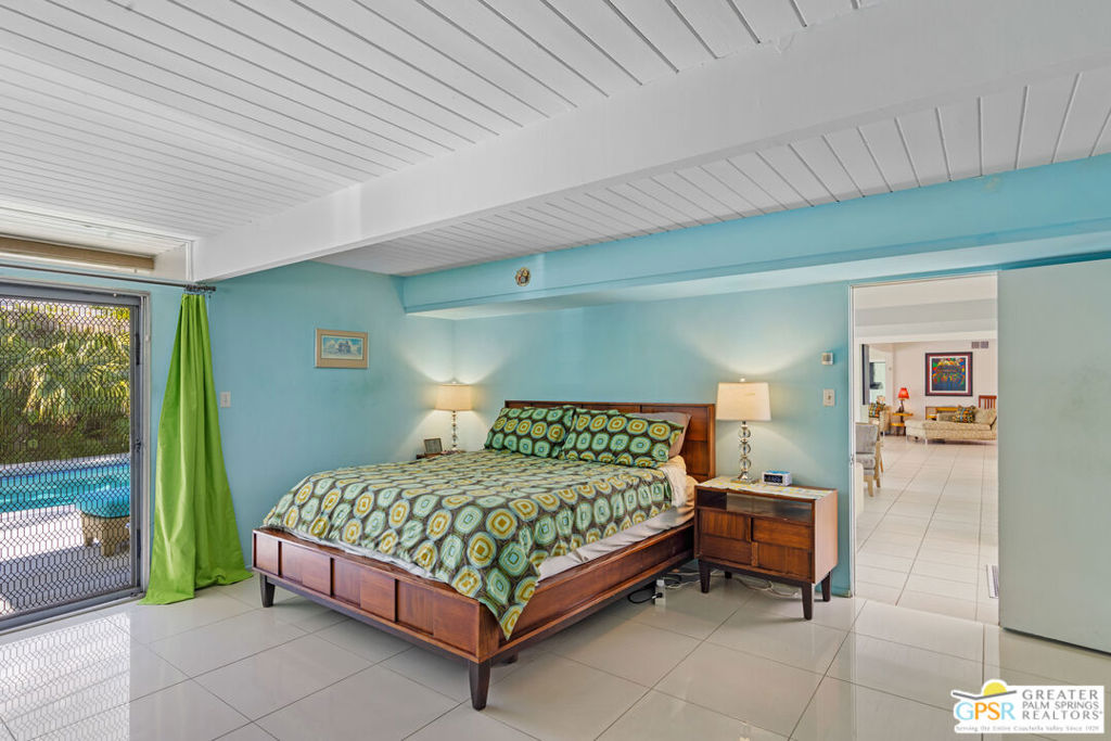 1635 Palm Tree Drive