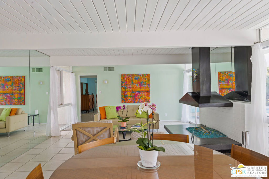 1635 Palm Tree Drive