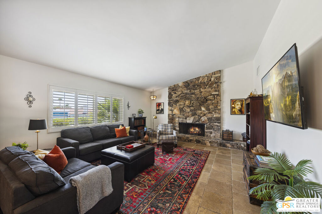 71433 Estellita Drive