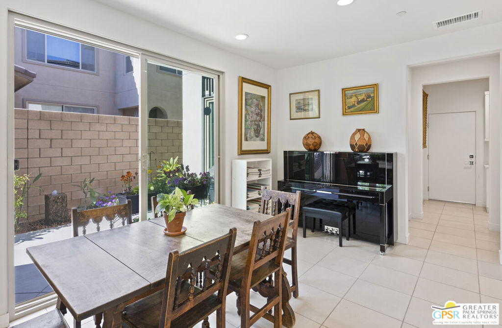 36004 Franklin Drive