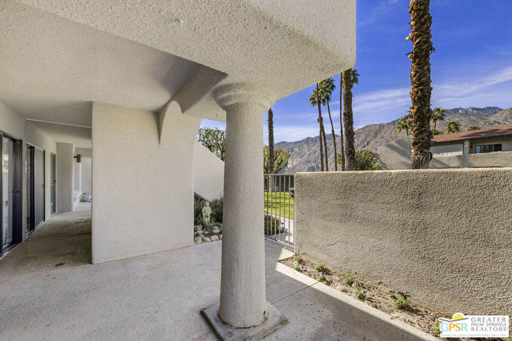 351 N Hermosa Drive 3A1
