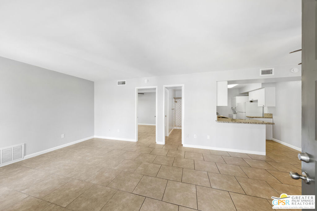 351 N Hermosa Drive 3A1