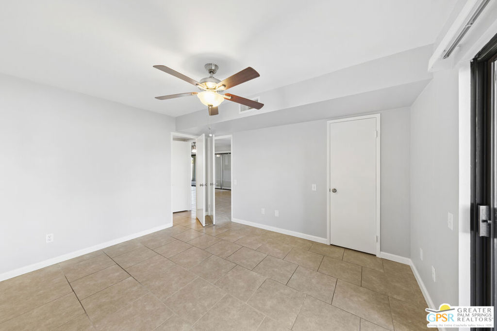 351 N Hermosa Drive 3A1