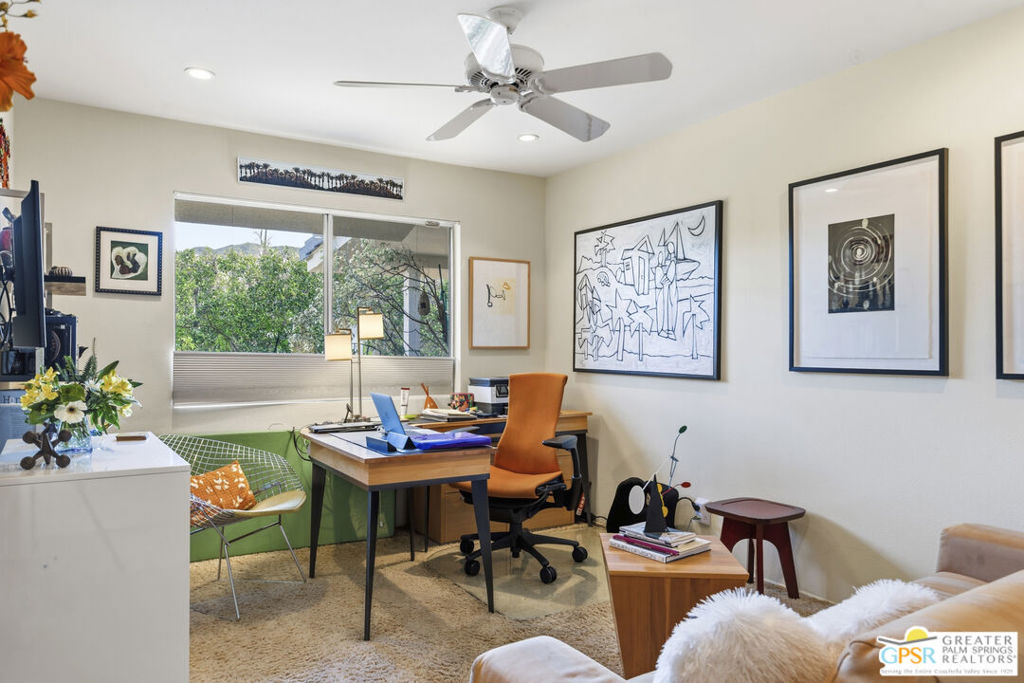 2607 S Calle Palo Fierro