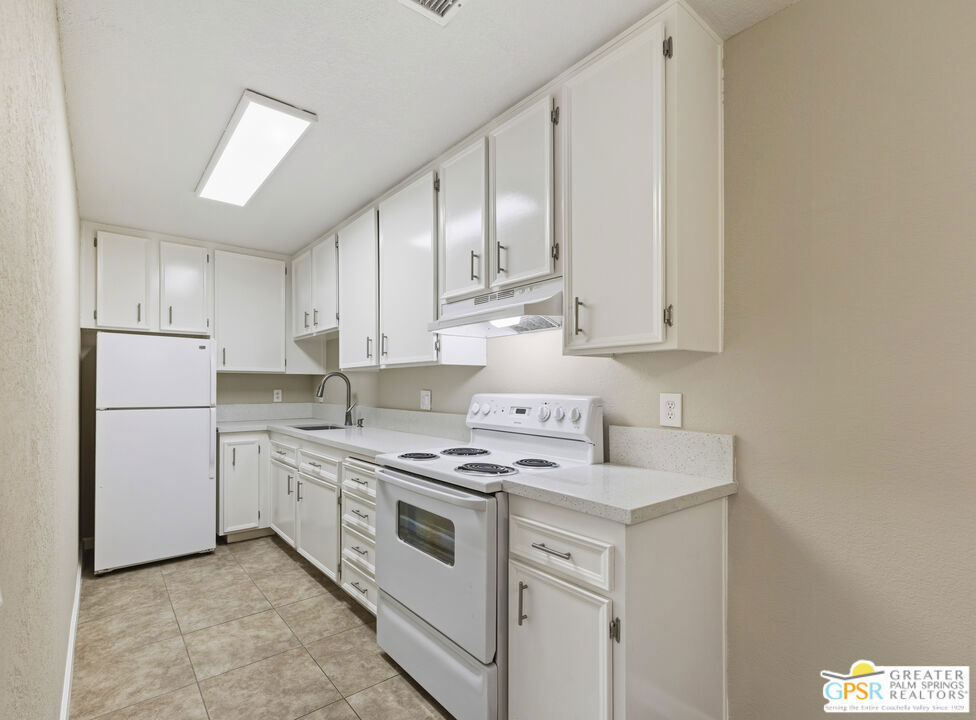 2820 N Arcadia Court 116