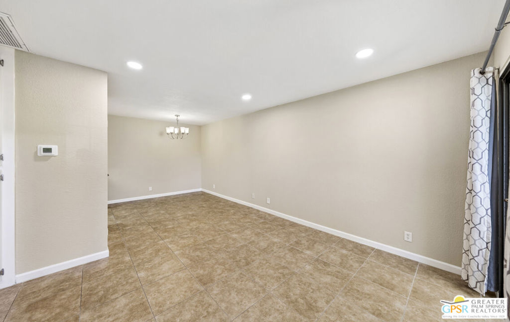 2820 N Arcadia Court 116