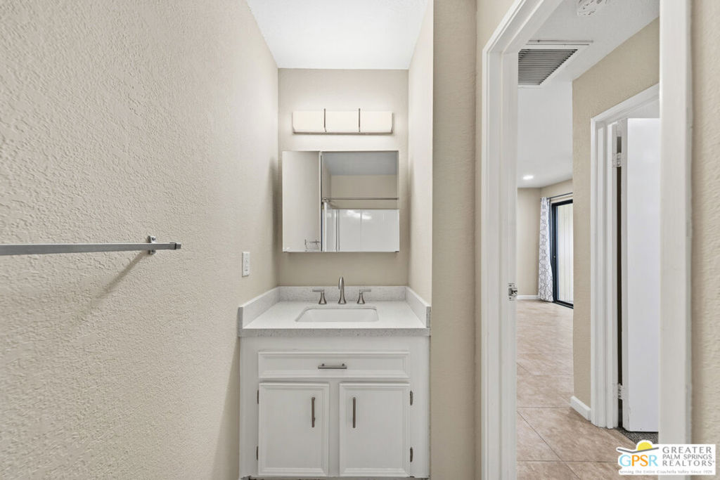 2820 N Arcadia Court 116