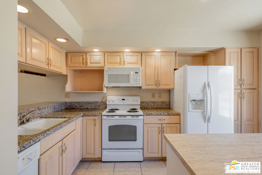 35613 Graciosa Court