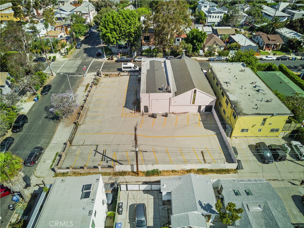 602 Broadway Street