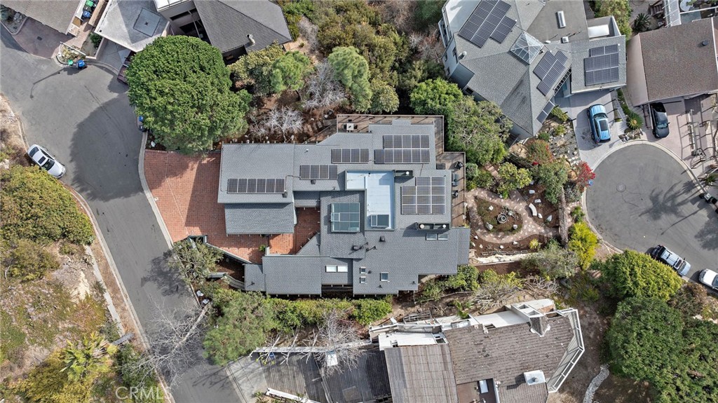 2335 Hillview Drive
