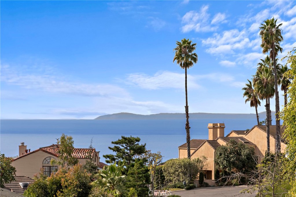 2335 Hillview Drive