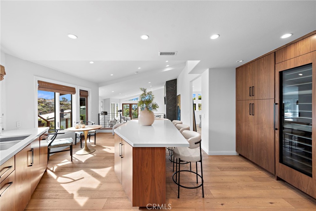 2335 Hillview Drive