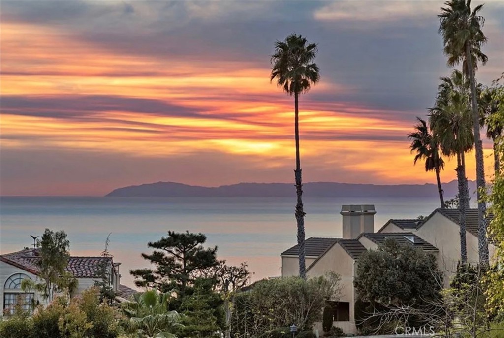 2335 Hillview Drive