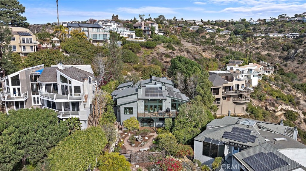 2335 Hillview Drive