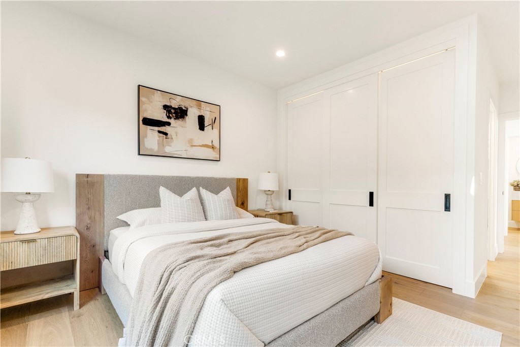 1759 Glenneyre Street