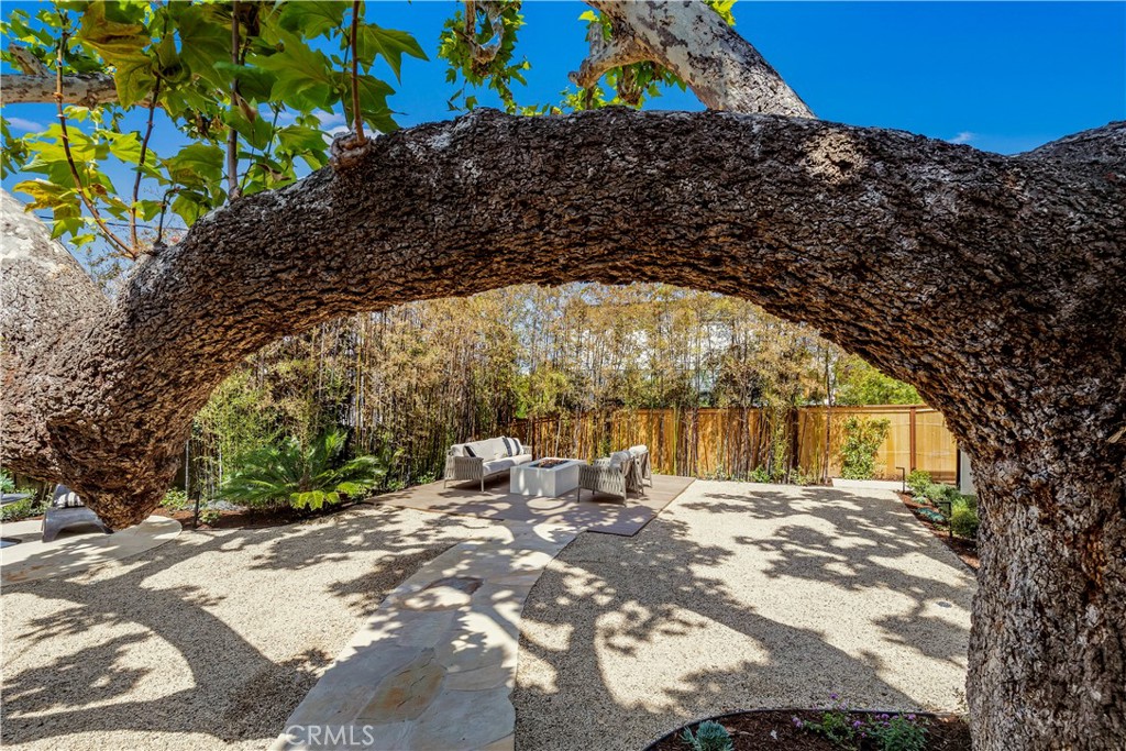 1759 Glenneyre Street