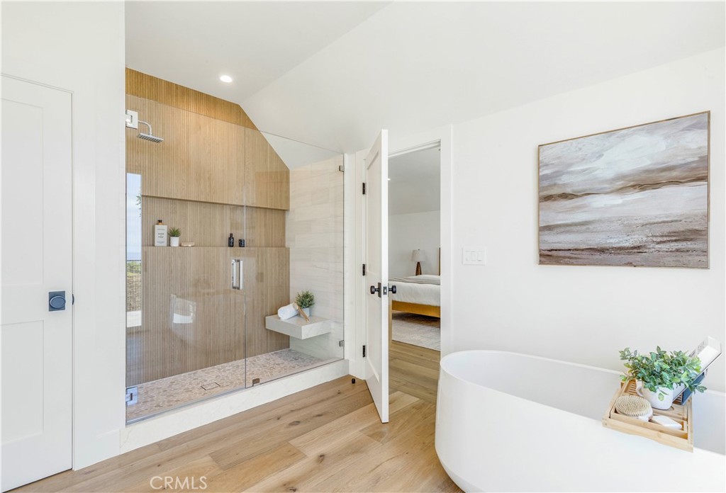 1759 Glenneyre Street