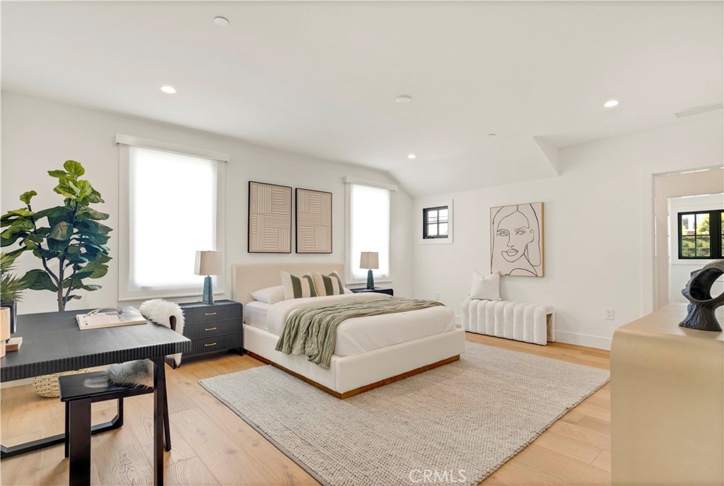 1759 Glenneyre Street