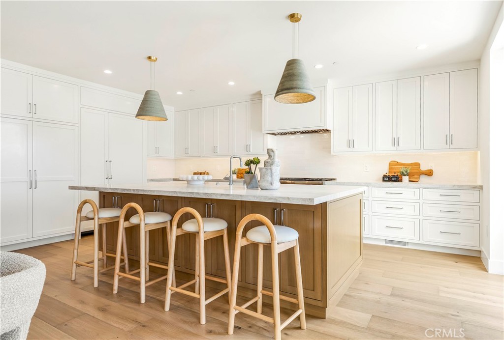 1759 Glenneyre Street