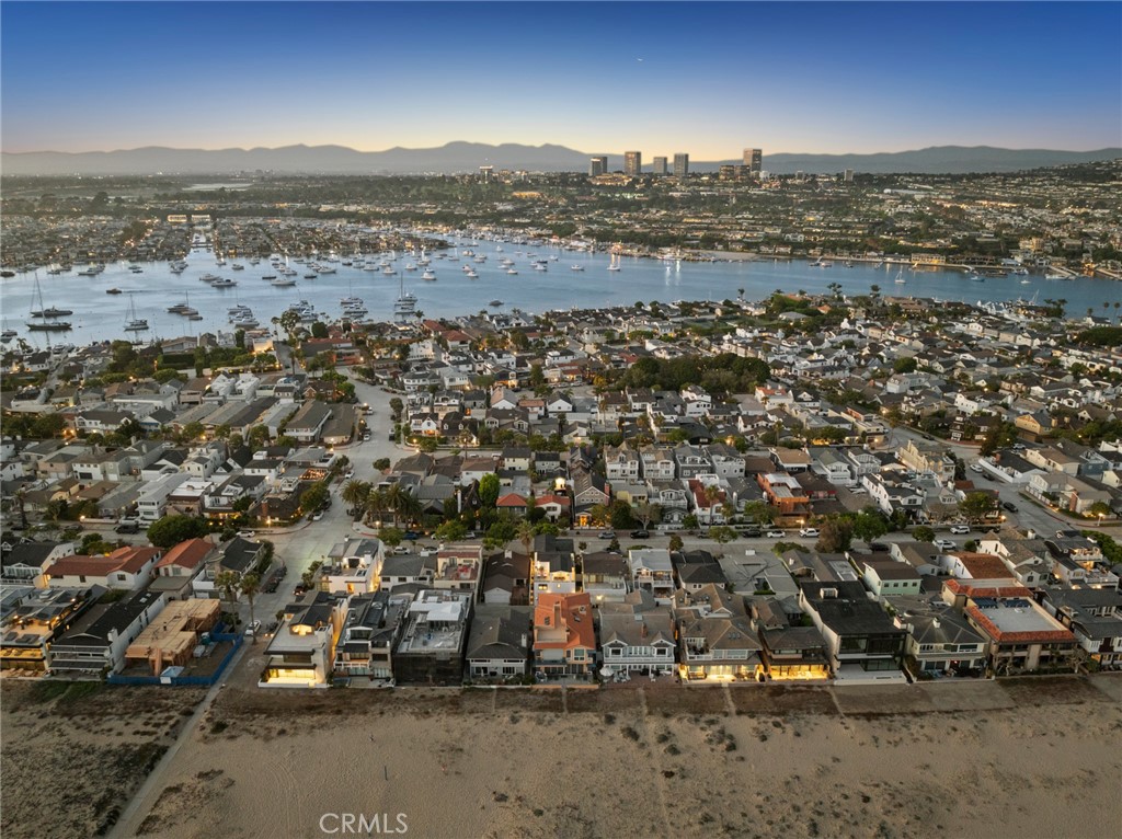 1717 E Ocean Boulevard