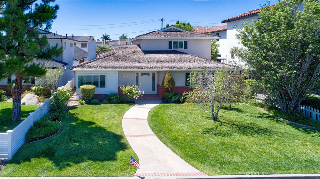 419 Fullerton Avenue