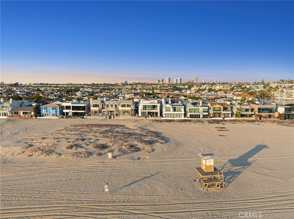 2144 E Oceanfront