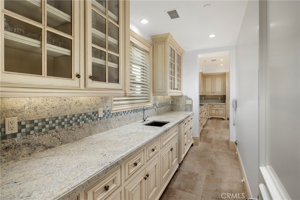 2258 Channel Road