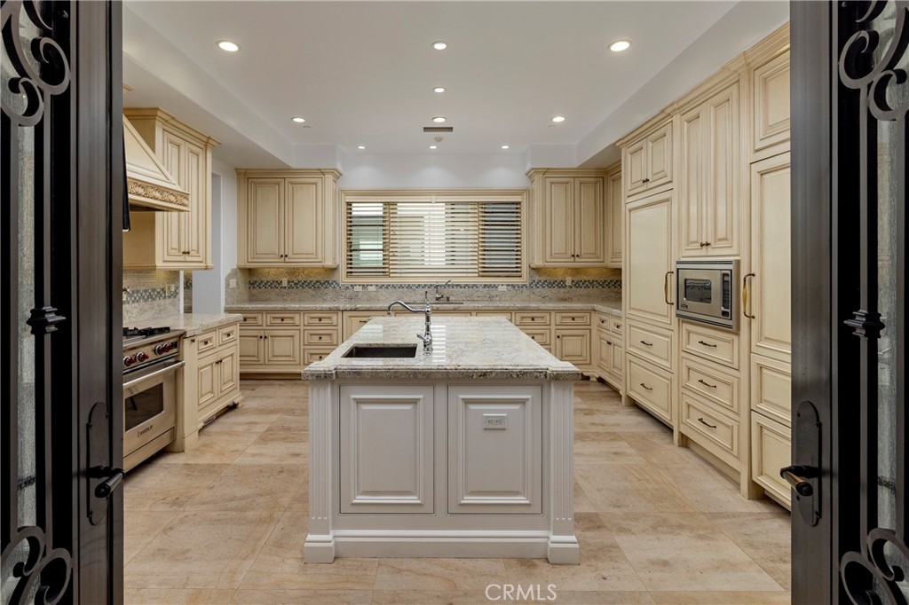 2258 Channel Road