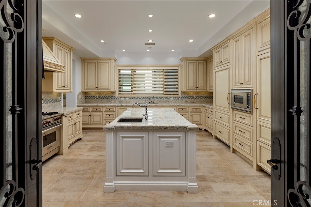 2258 Channel Road