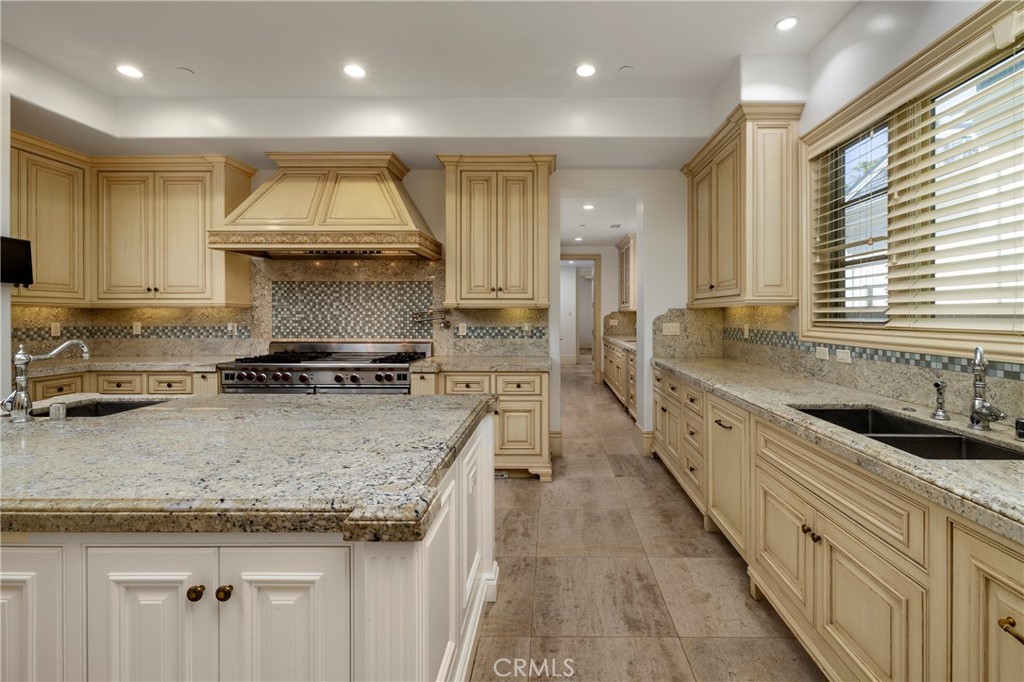 2258 Channel Road