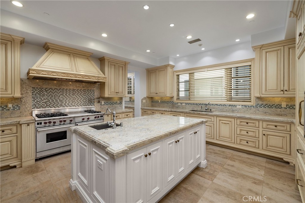 2258 Channel Road