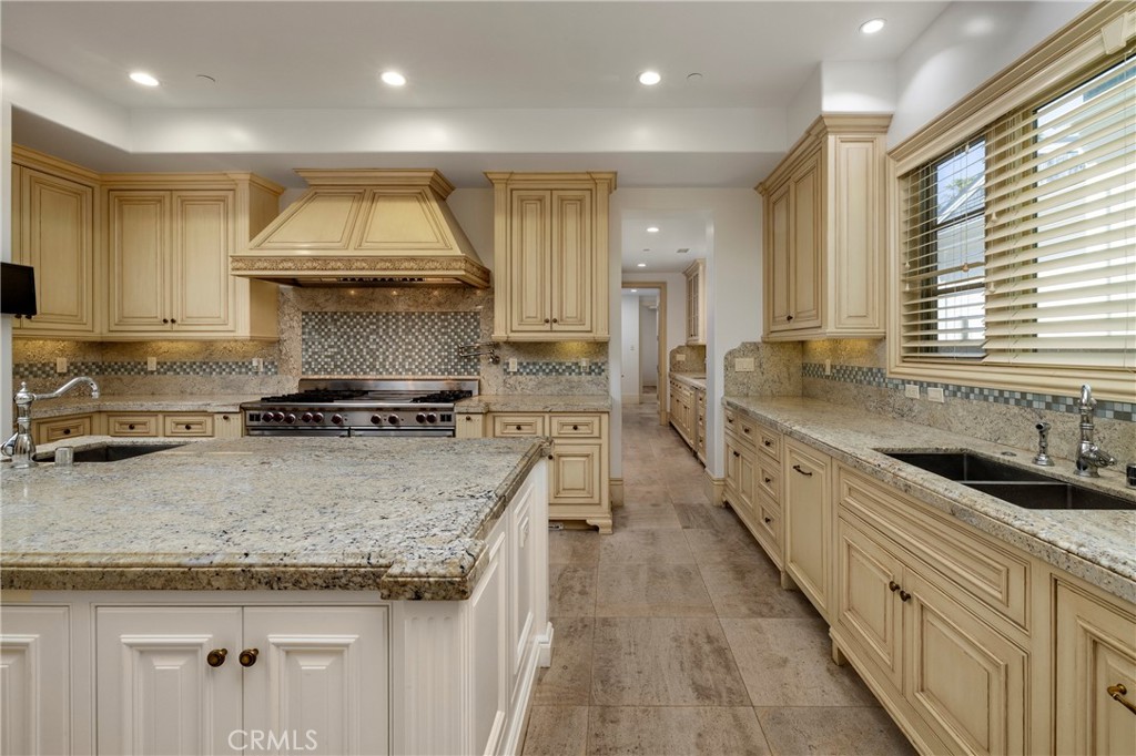 2258 Channel Road