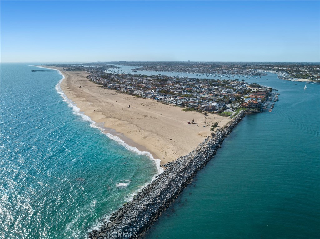 2108 E Oceanfront