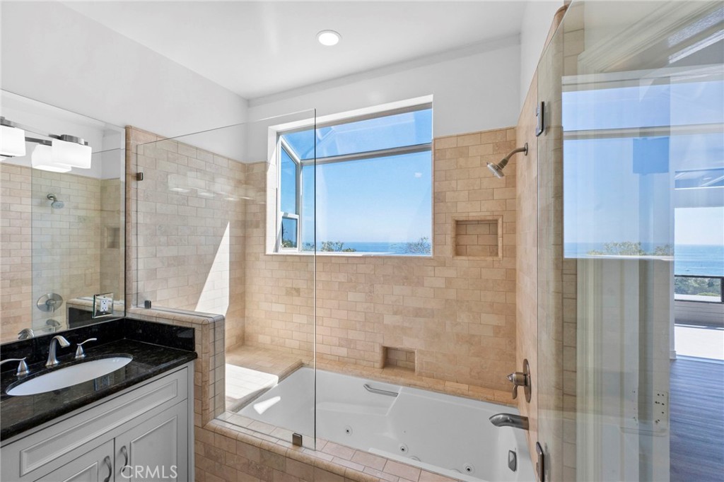1560 Sunset Ridge Drive