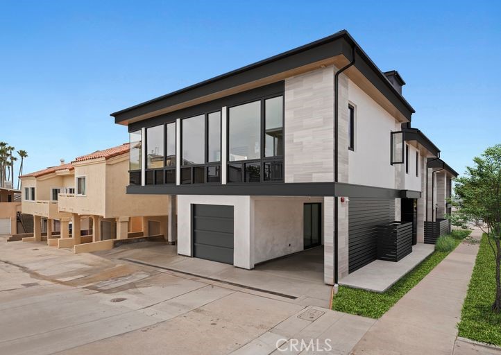 2501 Seaview Ave