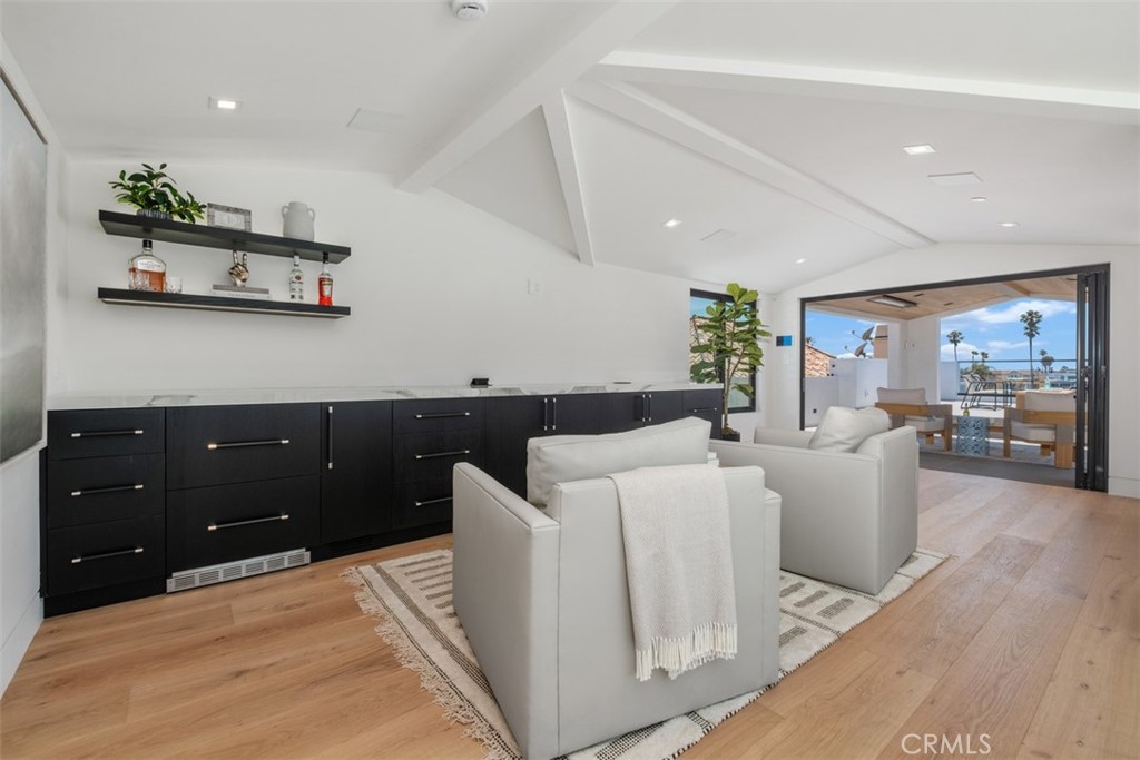 20 Balboa Coves